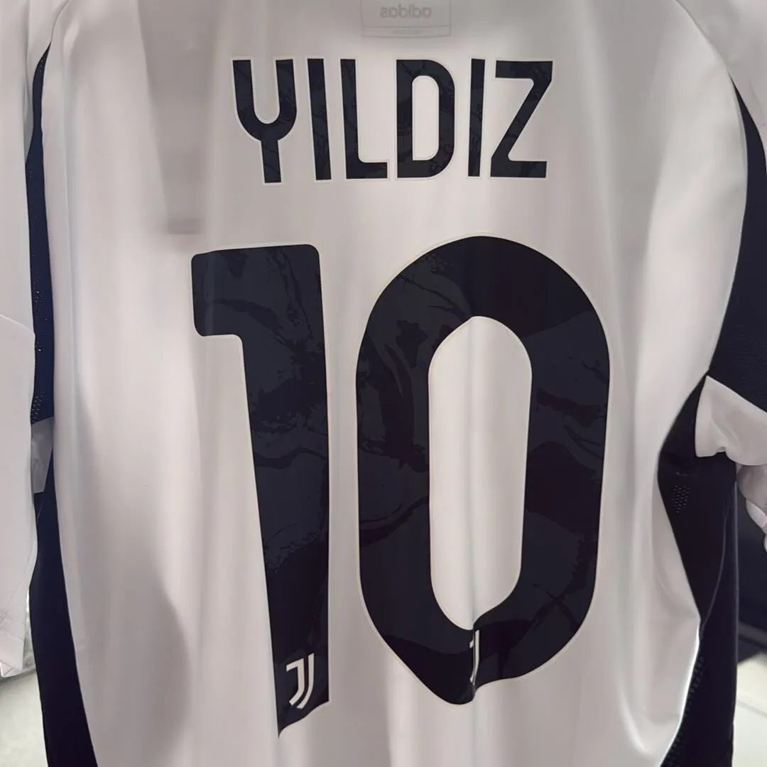 Kenan Yıldız 10 Nameset